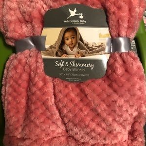 Shimmery pink blanket NWT